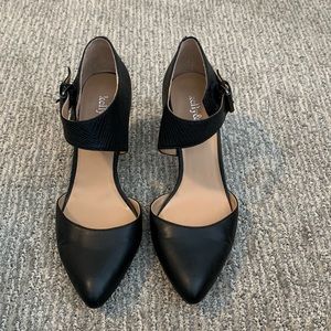 Women’s Black Heels